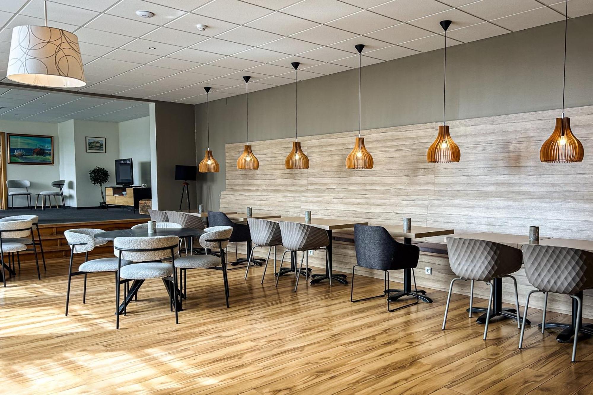Hotel Joekull Nesjum Екстер'єр фото