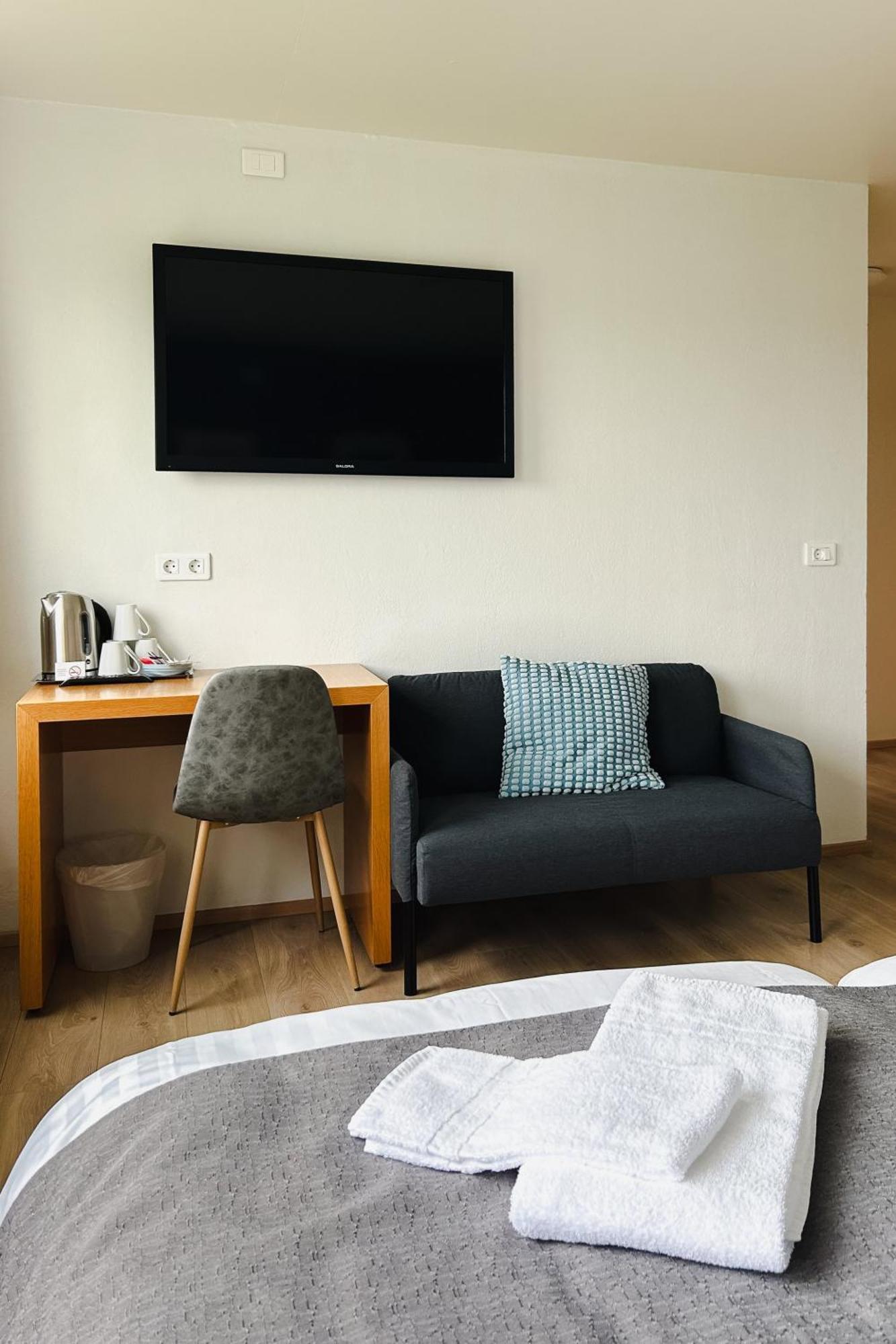 Hotel Joekull Nesjum Екстер'єр фото