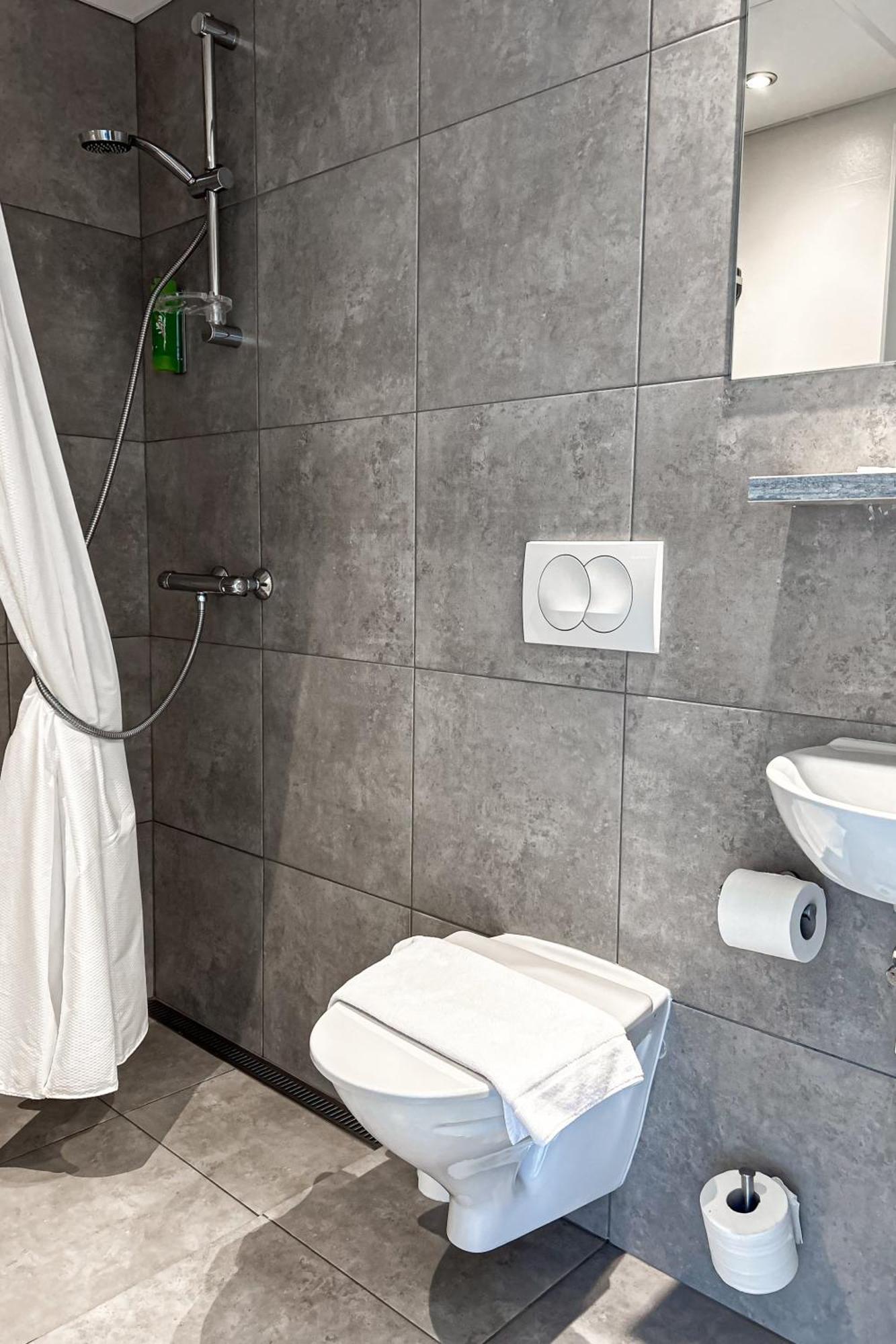 Hotel Joekull Nesjum Екстер'єр фото